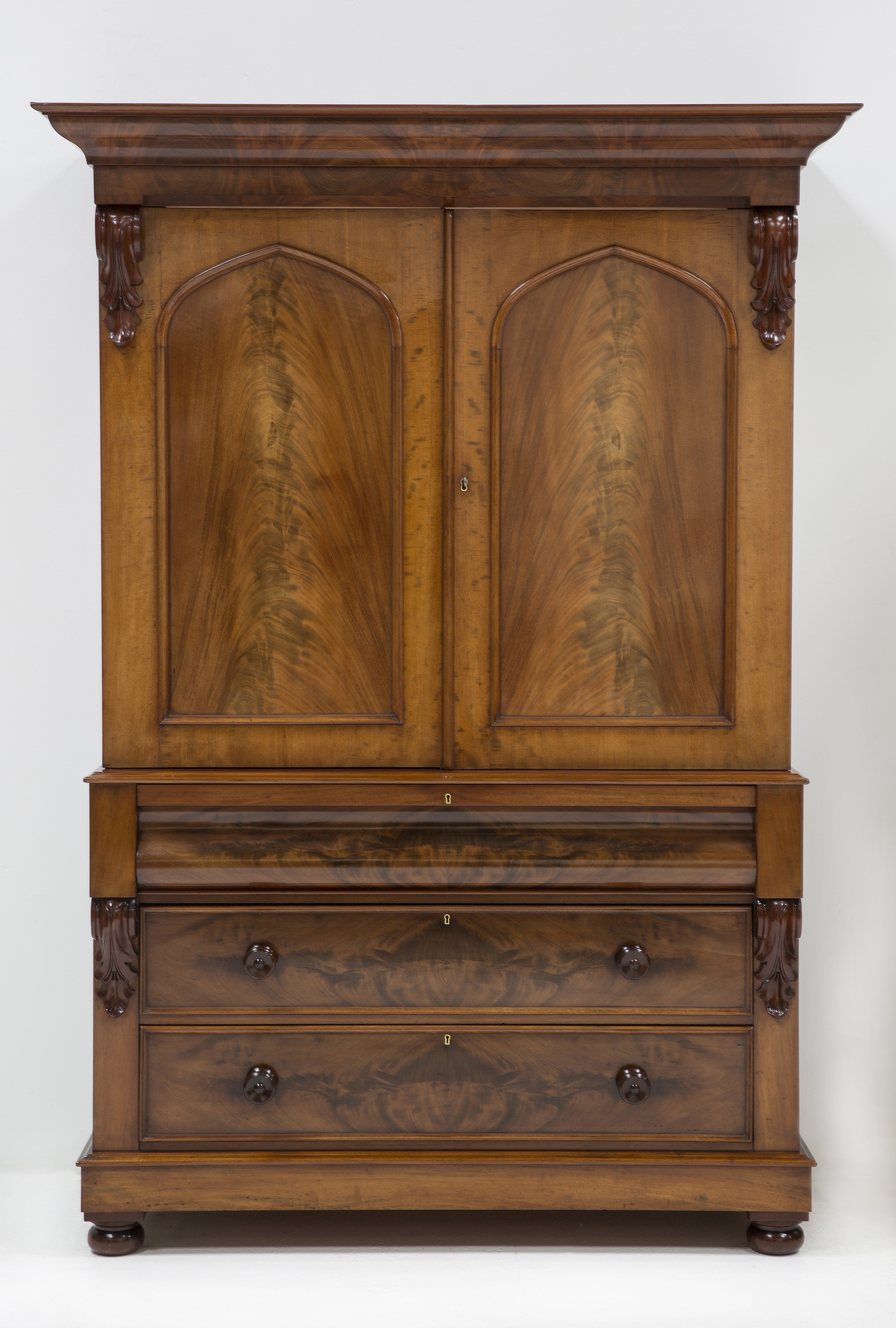 Cabinet – Furniture Restoration Project by Adelaide French Polishers